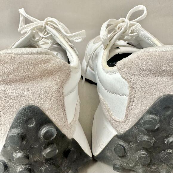 New Balance 327 sneakers in Nightwatch Green crocodile womens size‎ 9.5 Euro 40 - Picture 13 of 16